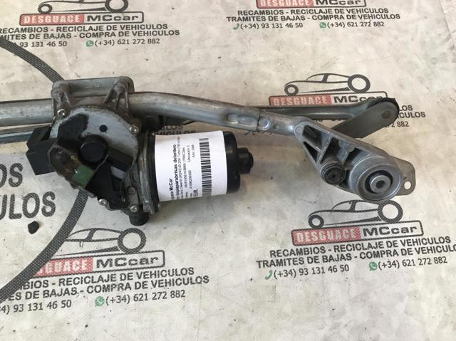 A1698200300 MERCEDES Varilla de limpiaparabrisas  en stock Gandía