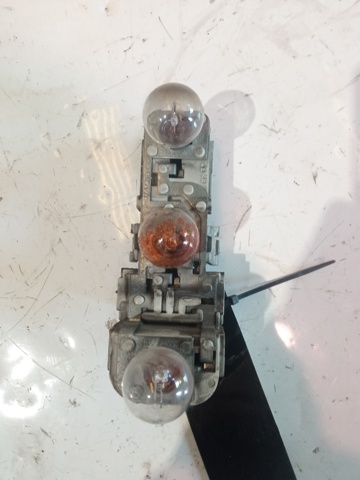 Piloto trasero exterior izquierdo A1698200377 MERCEDES