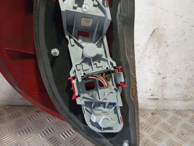 MERCEDES A1698200464 Piloto trasero derecho  comprar en Murcia