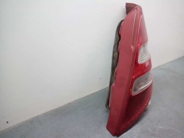 A1698200464 Piloto trasero derecho comprar Girona