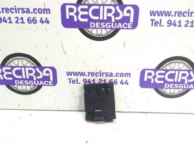 A1698200475 MERCEDES Antena  disponible Alicante
