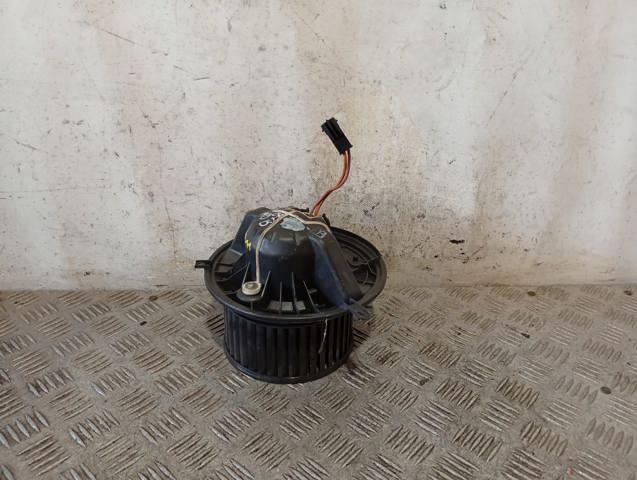 A1698200642 MERCEDES Ventilador habitáculo  en stock Huelva