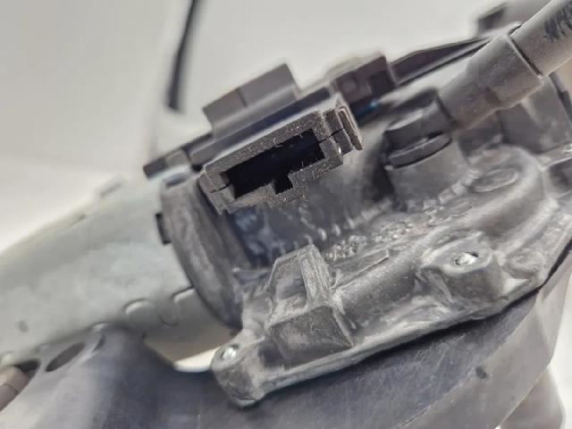 MERCEDES A1698201440 Motor del limpiaparabrisas trasero  disponible España