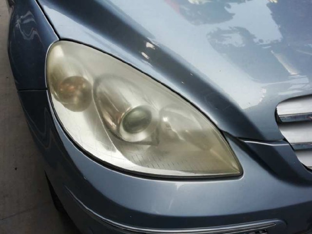 Luz derecha A1698201861 MERCEDES