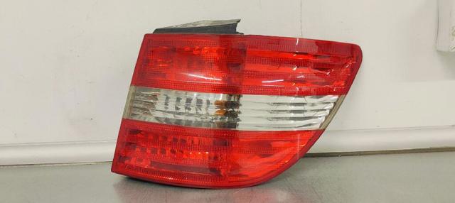 MERCEDES A1698202664 Piloto trasero exterior derecho  disponible España