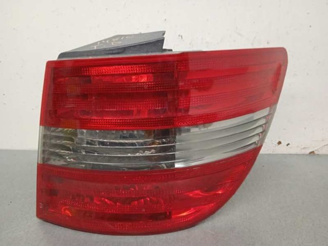A1698202664 Piloto trasero exterior derecho  comprar en Zaragoza