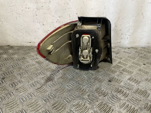 A1698202664 Piloto trasero exterior derecho  comprar en Reus