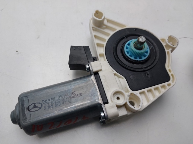 A1698204342 MERCEDES Motor del elevalunas eléctrico comprar Bilbao
