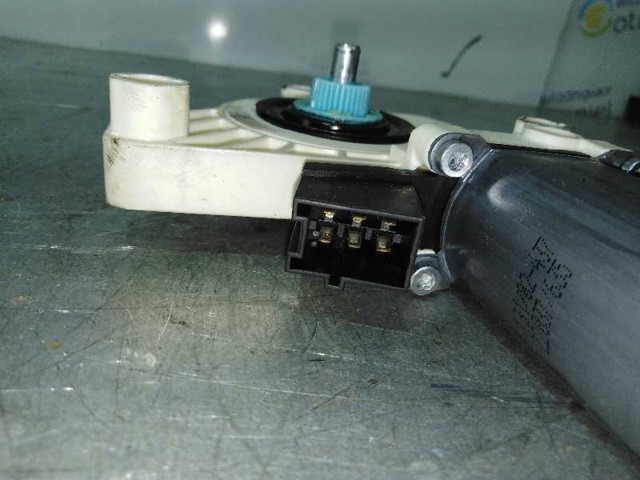 MERCEDES A1698204342 Motor del elevalunas de la puerta delantera izquierda  comprar en Murcia