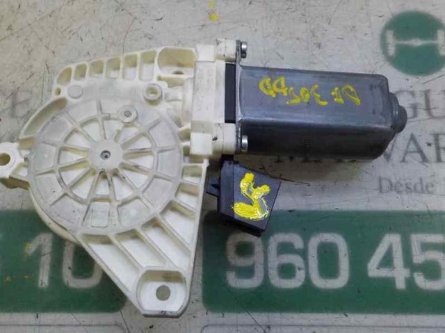 MERCEDES A1698204442 Mecanismo de elevalunas delantero derecha  en stock Terrassa