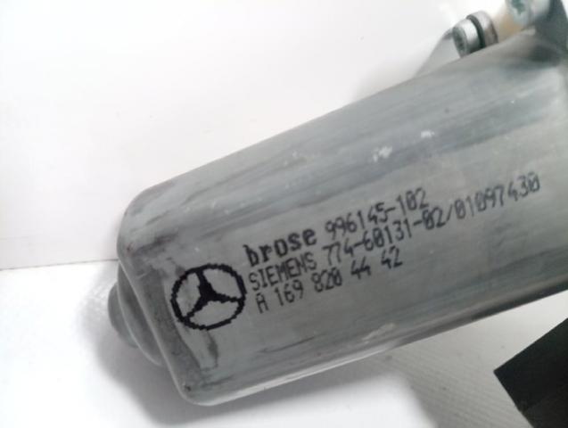MERCEDES A1698204442 Mecanismo de elevalunas de la puerta delantera derecha  comprar en Ponferrada