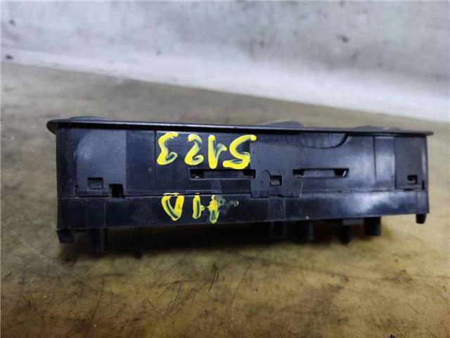 MERCEDES A1698206410 Interruptor de elevalunas delantera izquierda comprar Tarragona