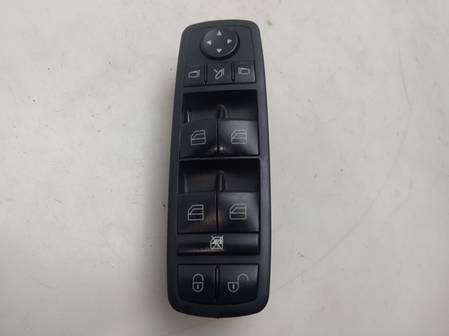 A1698206710 Mercedes