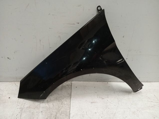 Comprar Aleta delantera izquierda Mercedes B  W245 a bajo precio
