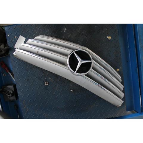 A16988007839744 Mercedes