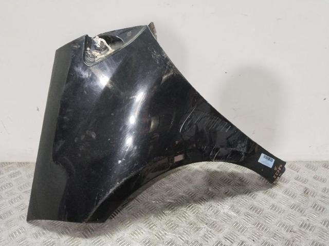 Aleta delantera izquierda para Mercedes A  (W169)