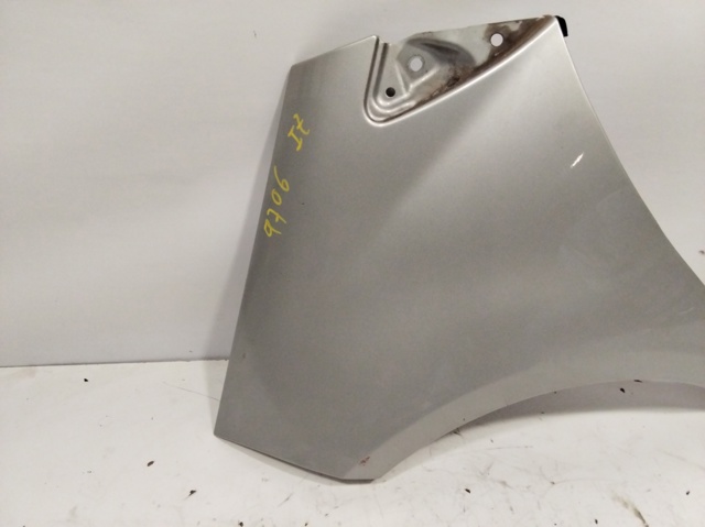 Aleta delantera izquierda A  hatchback (2004-2012) original desde 124,87 €