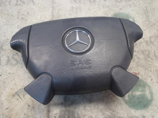 A1704600103 Mercedes