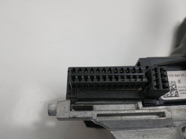 A1715400144 Conmutador izquierdo de la columna de dirección  disponible Burgos