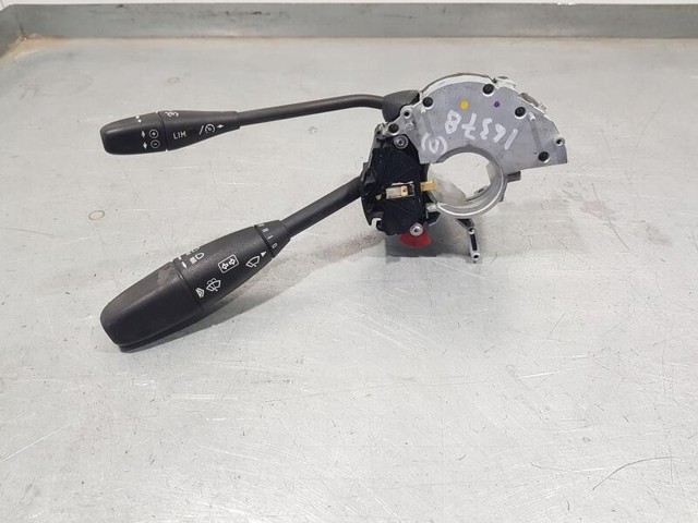 A1715402245 MERCEDES Conmutador izquierdo de la columna de dirección comprar Madrid