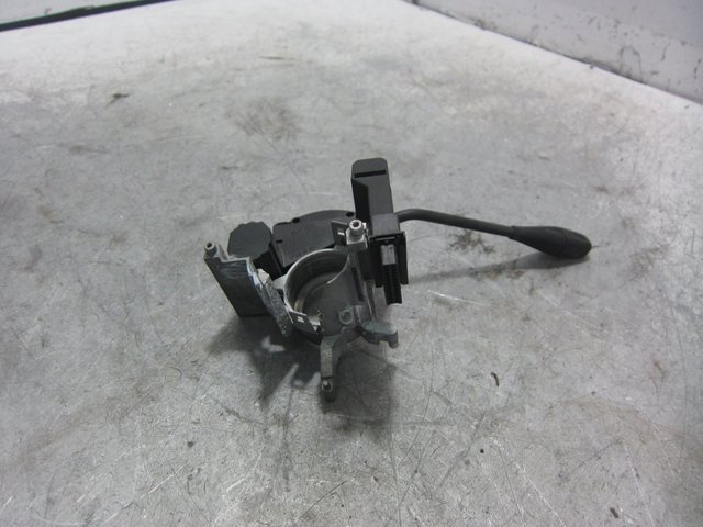 A1715402445 MERCEDES Interruptor de control de crucero  comprar en Oviedo