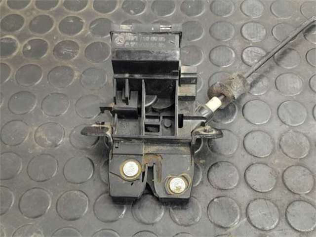 A1717500085 MERCEDES Cerradura de tapa de maletero  disponible Vigo