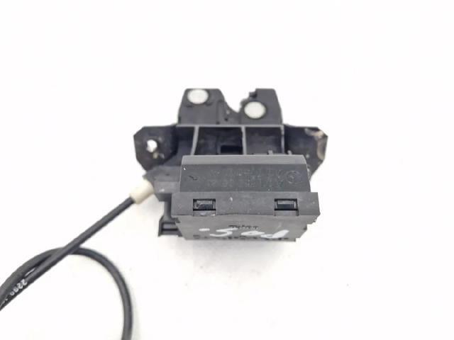 A1717500085 MERCEDES Cerradura de maletero comprar Alcalá