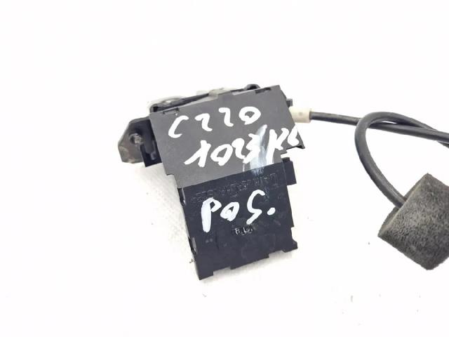 MERCEDES A1717500085 Cerradura de tapa de maletero  disponible Lugo