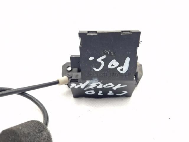 MERCEDES A1717500085 Cerradura de maletero  en stock Terrassa