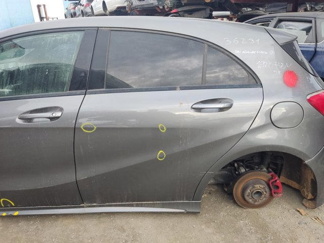 A1767300105 Mercedes
