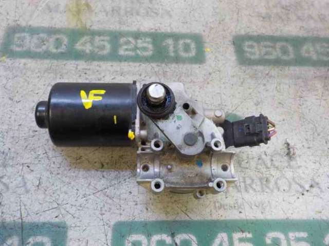 MERCEDES A1768200040 Trapezio del limpiaparabrisas  disponible Lugo