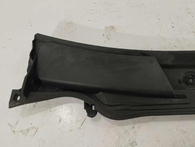 A1768300013 MERCEDES Vierteaguas comprar Bilbao
