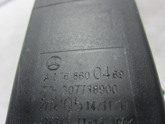 A1768600469 MERCEDES Cinturón de seguridad trasero derecho  comprar en Jaén