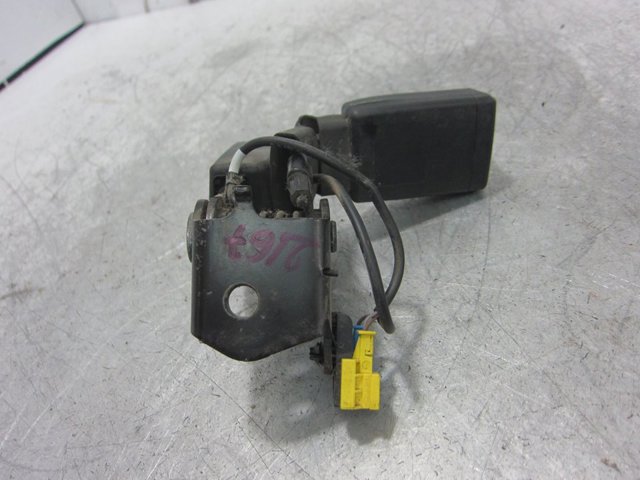 A1768600469 MERCEDES Cinturón de seguridad trasero derecho comprar Alcalá