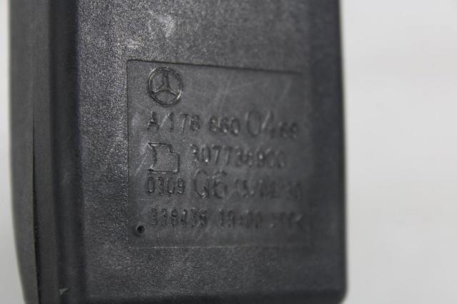 A1768600469 Cinturón de seguridad trasero derecho comprar Sevilla