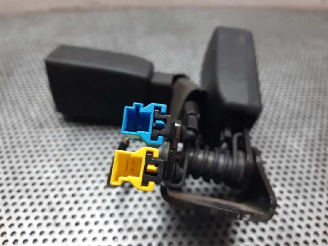 A1768600469 Cinturón de seguridad trasero derecho comprar Sevilla