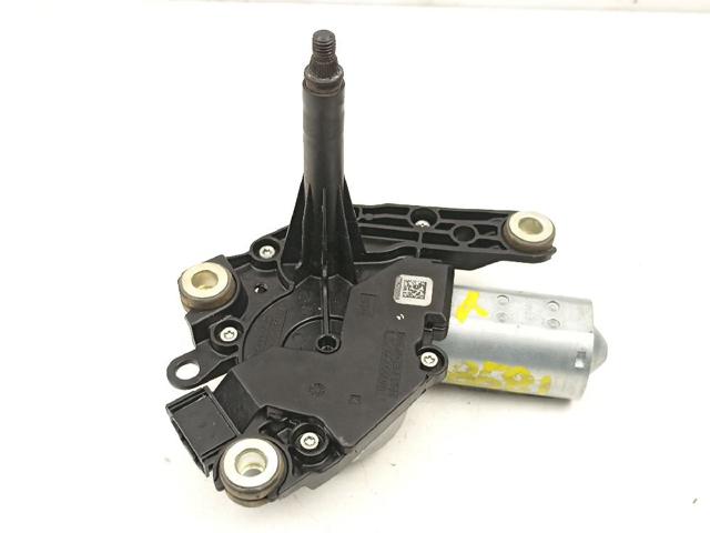 A1769061600 MERCEDES Motor limpiaparabrisas, trasera  en stock Huelva