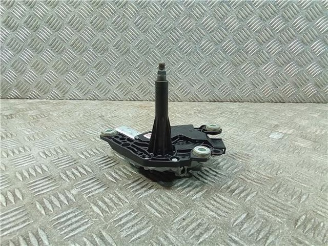 MERCEDES A1769066300 Motor limpiaparabrisas, trasera  en stock Salamanca