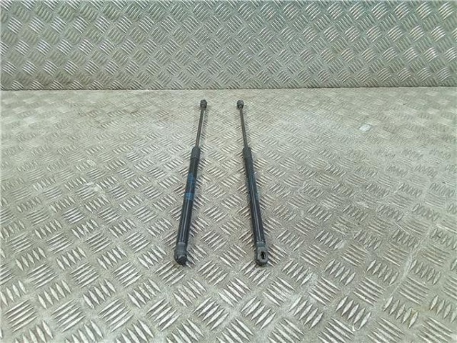 MERCEDES A1769800164 Amortiguador maletero  en stock Salamanca