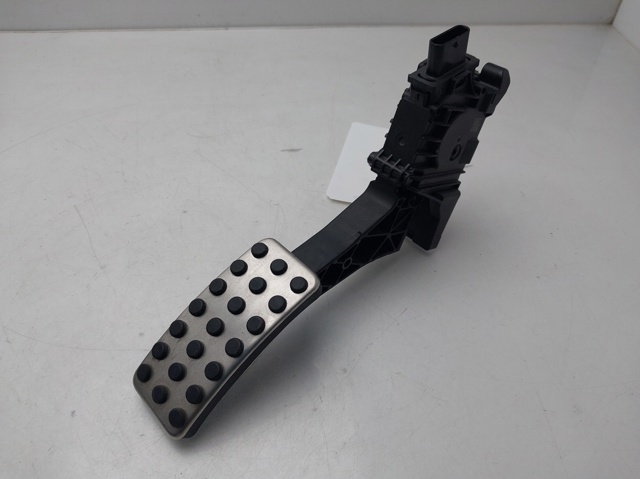 Potenciómetro pedal acelerador Mercedes A  desde 69,70 €