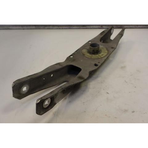 A1773521700 MERCEDES Brazo inferior trasero izquierdo/derecho  comprar en Lleida