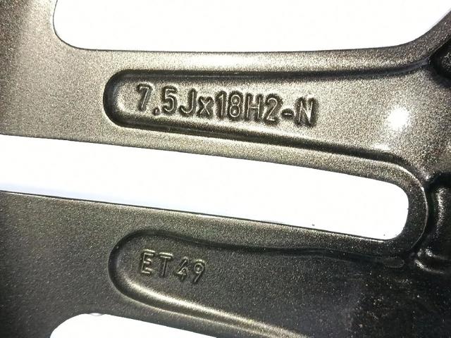 A1774011500 MERCEDES Llantas  en stock Huelva