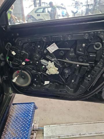 Mecanismo levanta, puerta delantera derecha Mercedes A  (2018-2026)