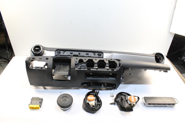 A1778600202 Mercedes