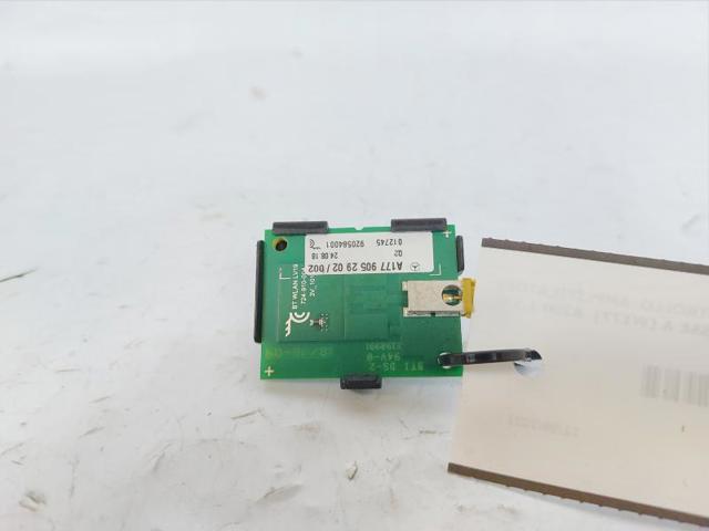 A1779052902 MERCEDES Antena  comprar en Lleida