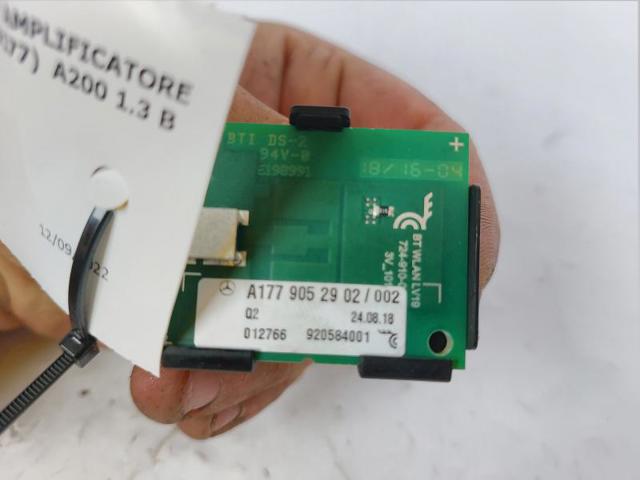 A1779052902 MERCEDES Antena  en stock Córdoba
