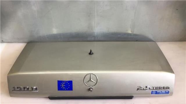 Comprar Tapa maletero C  W201