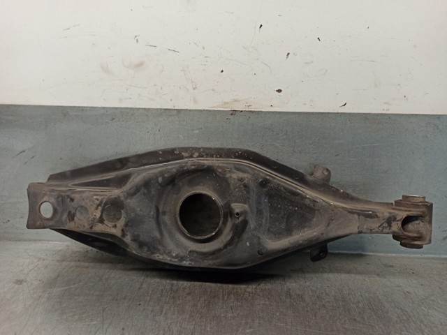 A2023500206 MERCEDES Brazo inferior trasero izquierdo/derecho  comprar en Lleida
