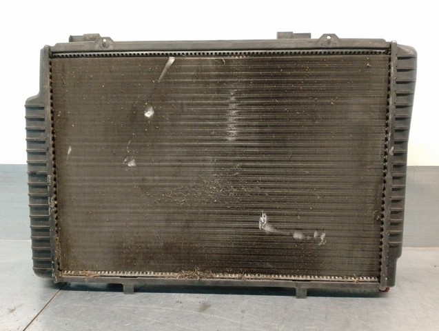 A2025002203 Mercedes