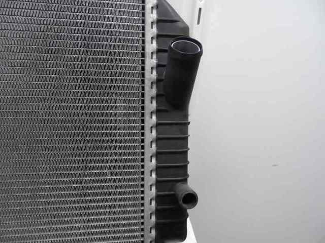 Radiador del motor A2025008203 MERCEDES